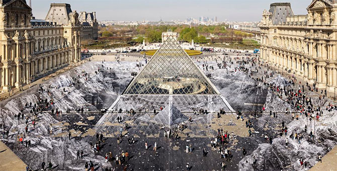 The epic optical illusion involving the Louvre pyramid you have to see