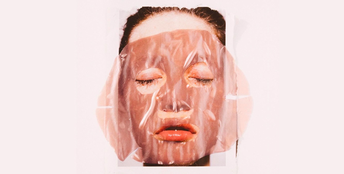 These Instagrammers ONLY post about face masks and we’re loving their honest reviews