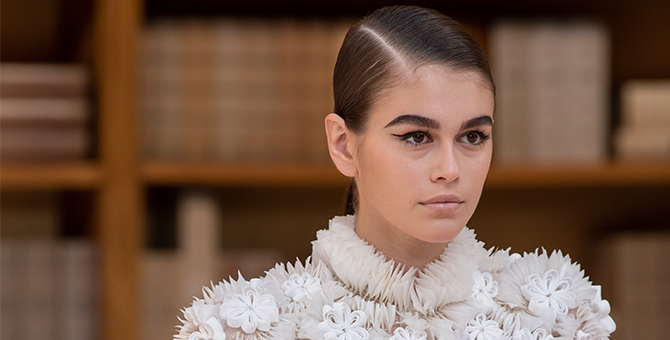 This new-age, power-woman beauty look is goals, as seen at Chanel