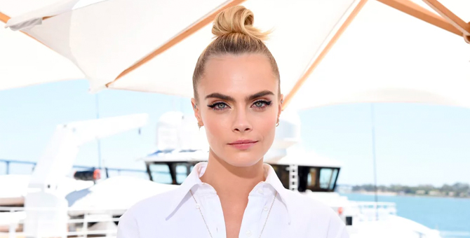 Cara Delevingne can do no wrong in our beauty books and her Comic-Con looks proved just that