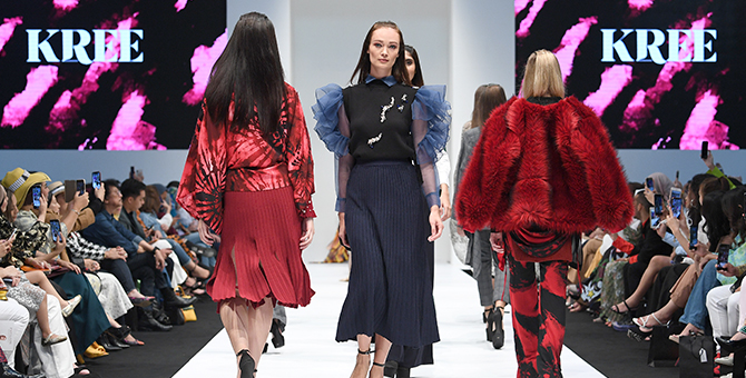 #FlashbackFriday: 16 KLFW 2019 looks that are perfect for Malaysia Day