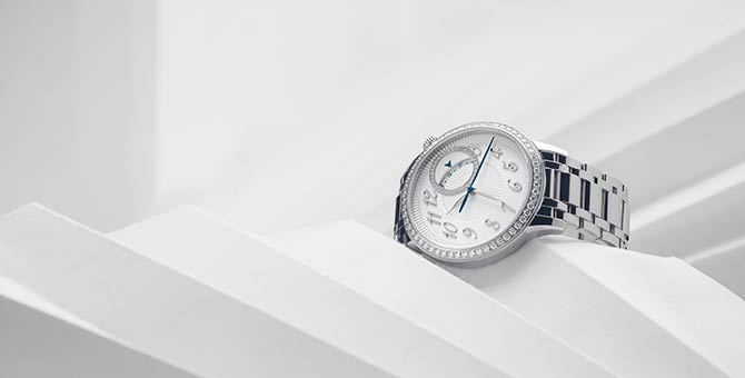 Meet Égérie, Vacheron Constantin’s new dedicated ladies collection with a Haute Couture twist