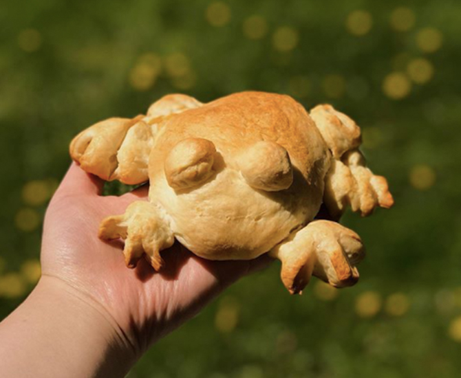 Frog Bread: What is it and why the latest food trend will make you smile