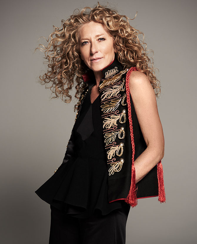 How to achieve your dream home, according to award-winning interior designer Kelly Hoppen