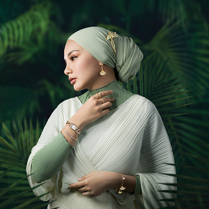 The ultimate accessory guide to uplift your Raya look (and mood) this year