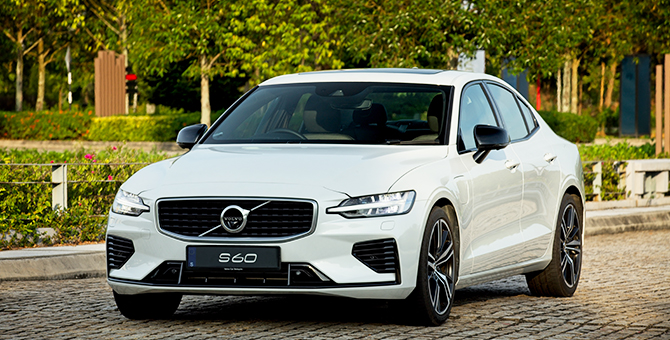 Car review: The Volvo S60 T8 CKD is built as a driver’s car—and it really shows