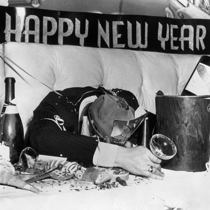 7 Ways to solve your holiday hangover