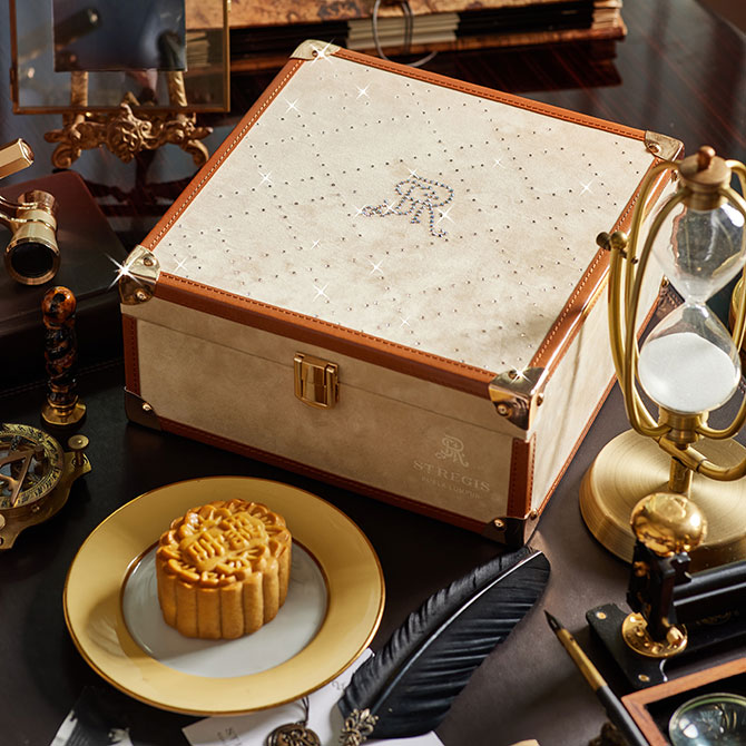 Best Luxurious Mooncakes for Mid-Autumn Festival