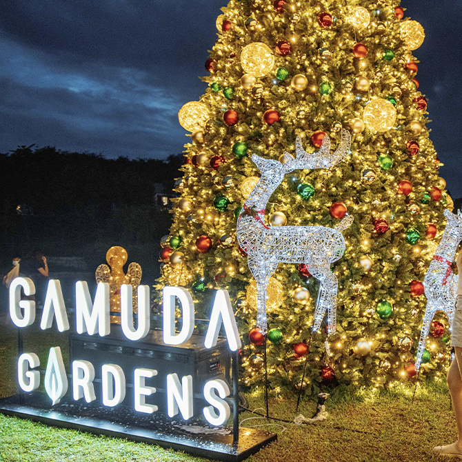 Snow, Shopping and Festive Fun: Highlights of the BURO x Gamuda Gardens Glitter & Glee Festive Market