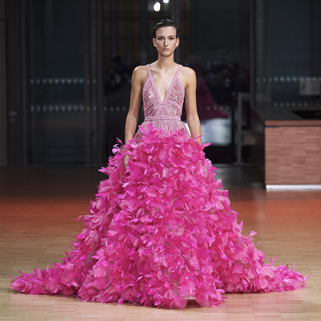 Elie Saab Haute Couture Spring/Summer 2022 in photos | BURO.