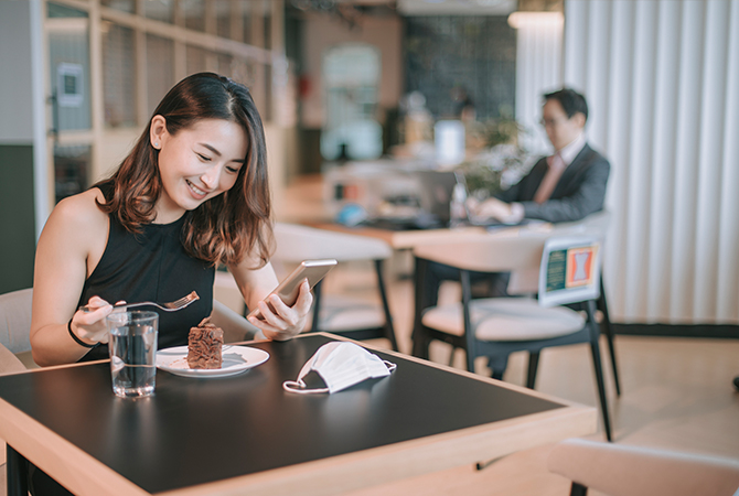 The “New Normal” in restaurants and cafes: is it safe to dine in?