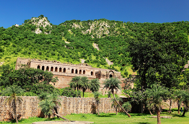 Bhangarh Fort haunted