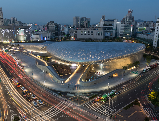 The Zaha Hadid-designed Dongdaemun Design Plaza