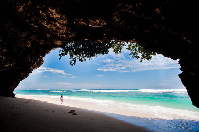 Green bowl beach bali