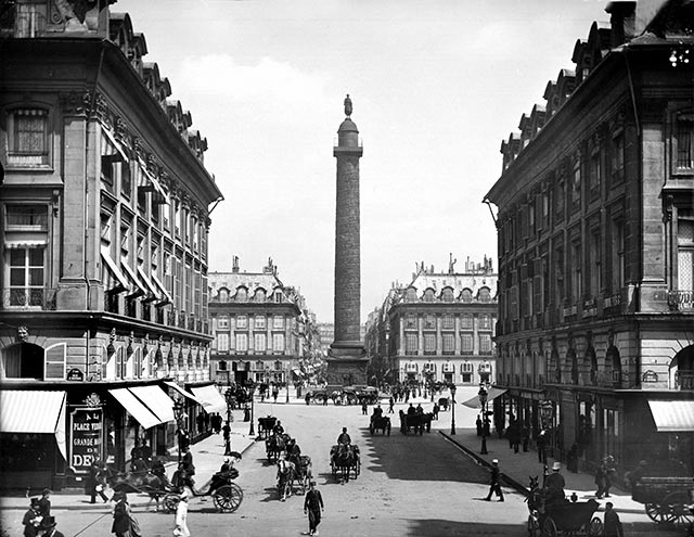 Louis Vuitton flagship store, place Vendôme, Paris - France Stock