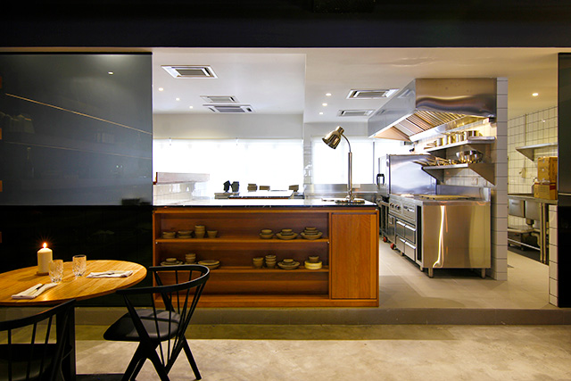 Sitka Studio Jalan Batai open kitchen