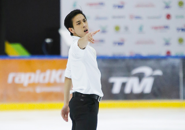 julian yee malaysia figure skater