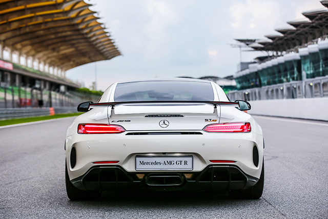 mercedes amg gt r aerodynamic