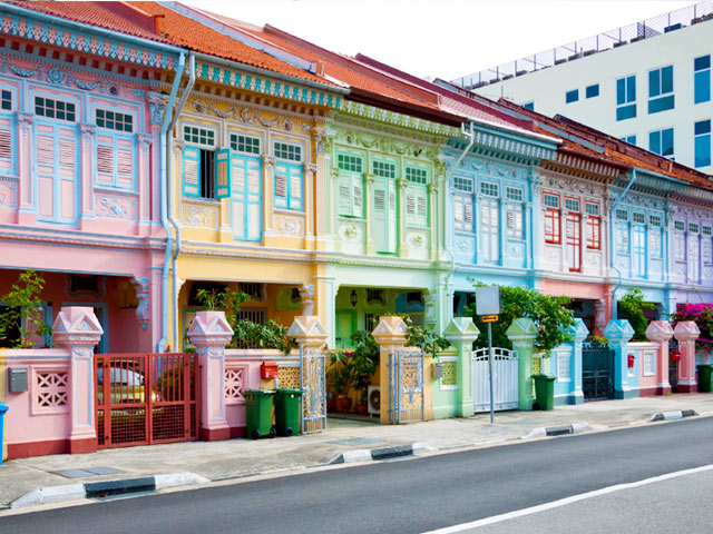 places to visit for solo female travellers-Singapore