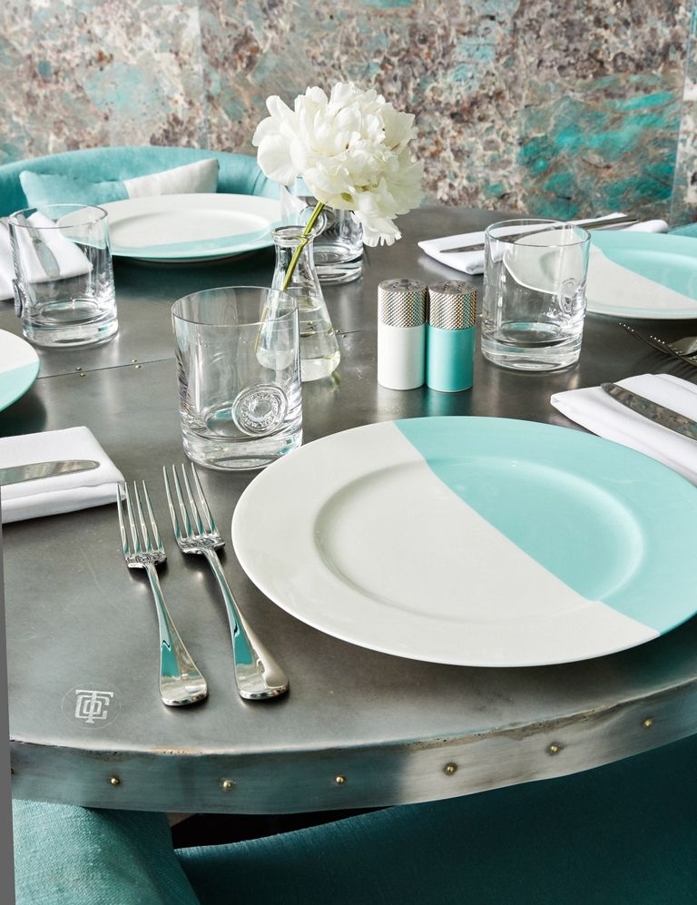 tiffanys blue box cafe new york tableware