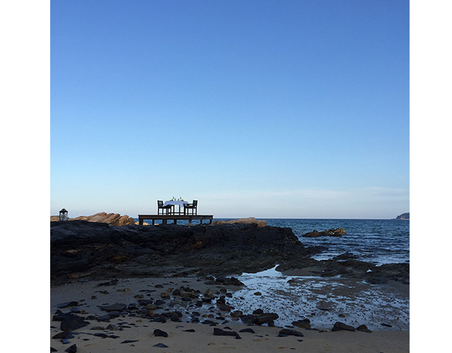 Dining On The Rocks