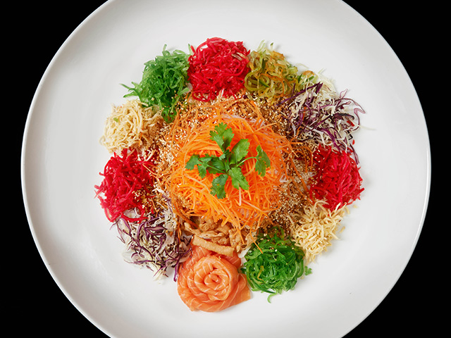 Lai Po Heen Mandarin Oriental yee sang