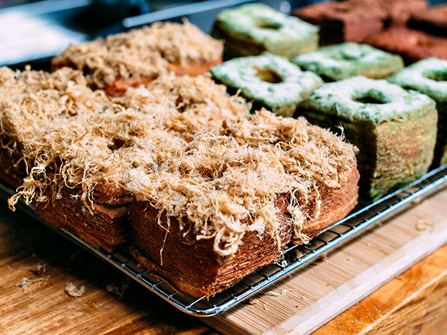 Devon pork floss cronuts