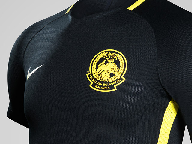 Nike Malaysia Football team jerseys tiger logo