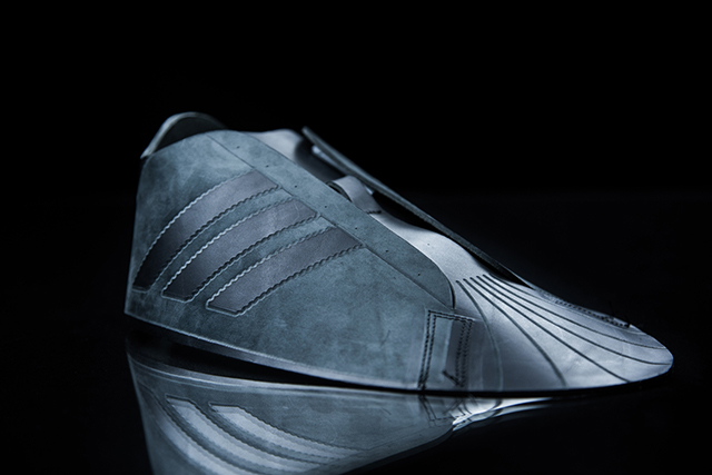 Futurecraft Leather provides flexibility, support and comfort in one single piece of leather