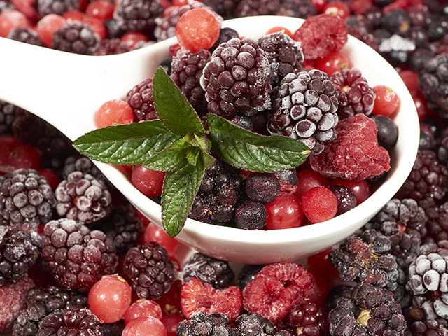 superfoods frozen berries