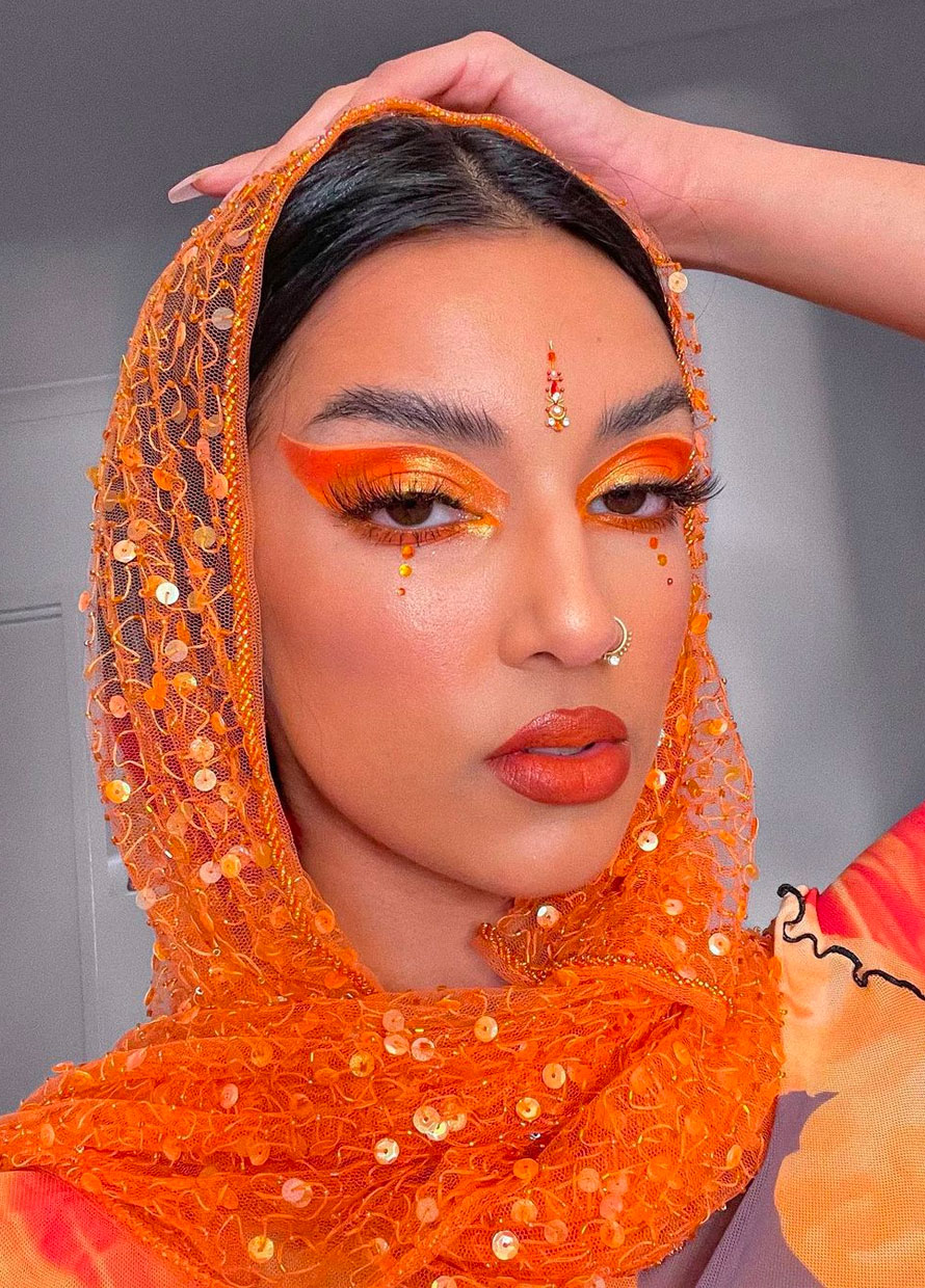 10 Eye-catching makeup looks to try for Deepavali this year