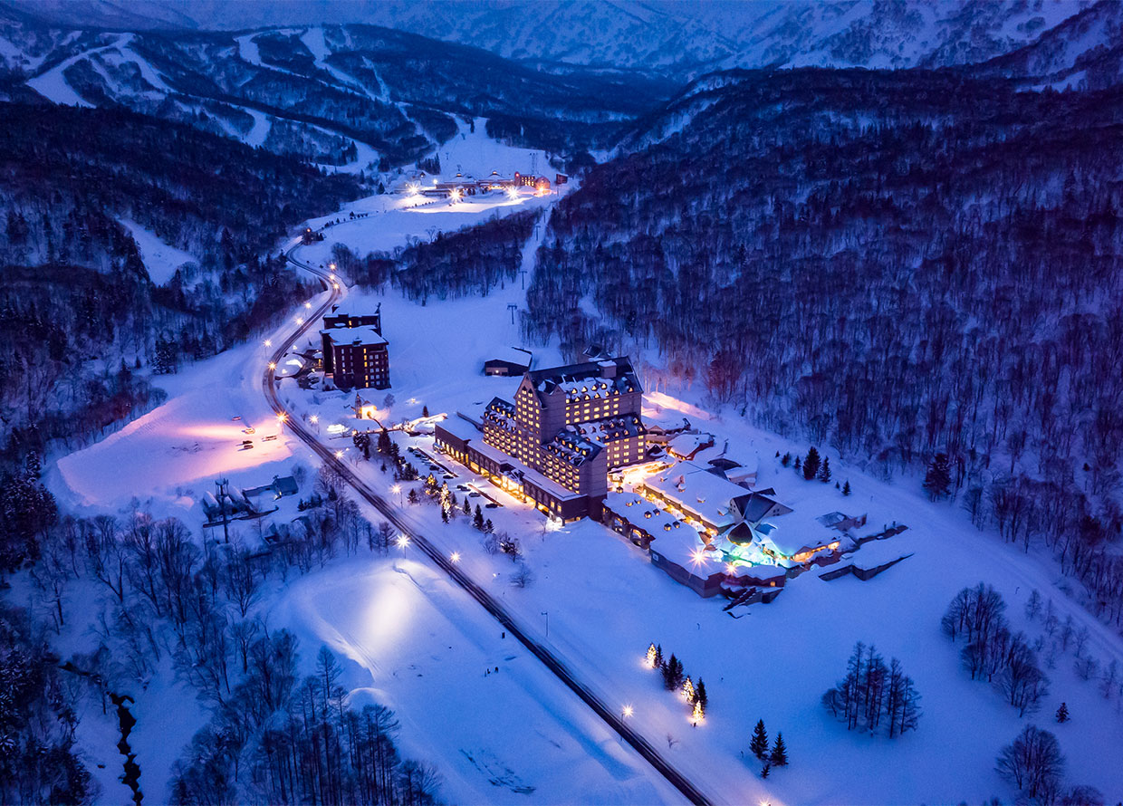 Top 8 Luxury Ski Hotels in Asia