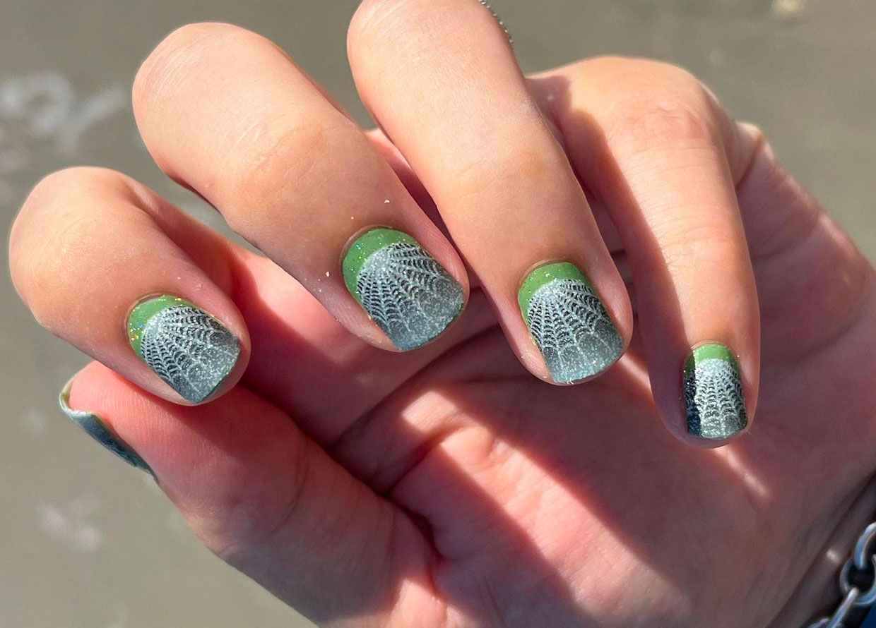 4 Witchy Nail Art Ideas That Are Stunningly Spooky – Maniology