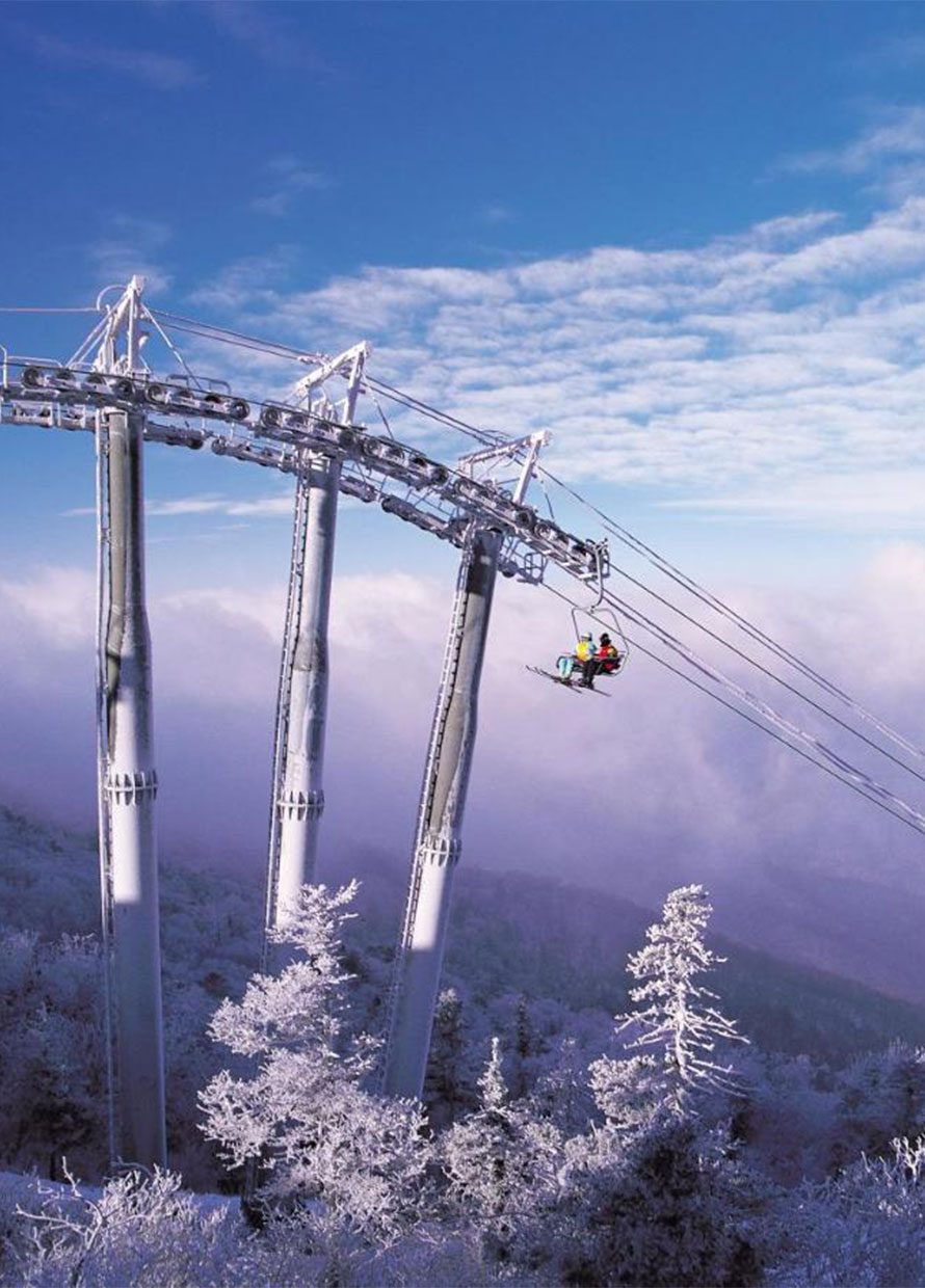 8 Breathtaking ski resorts in Asia for your next winter escape