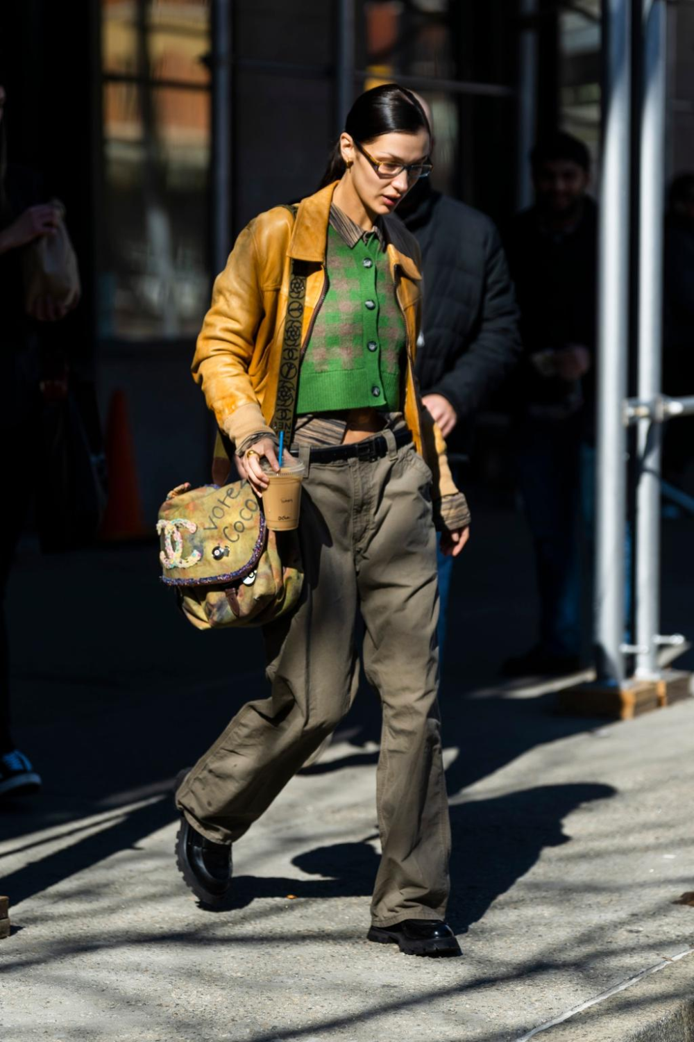 Bella Hadid Streetstyle