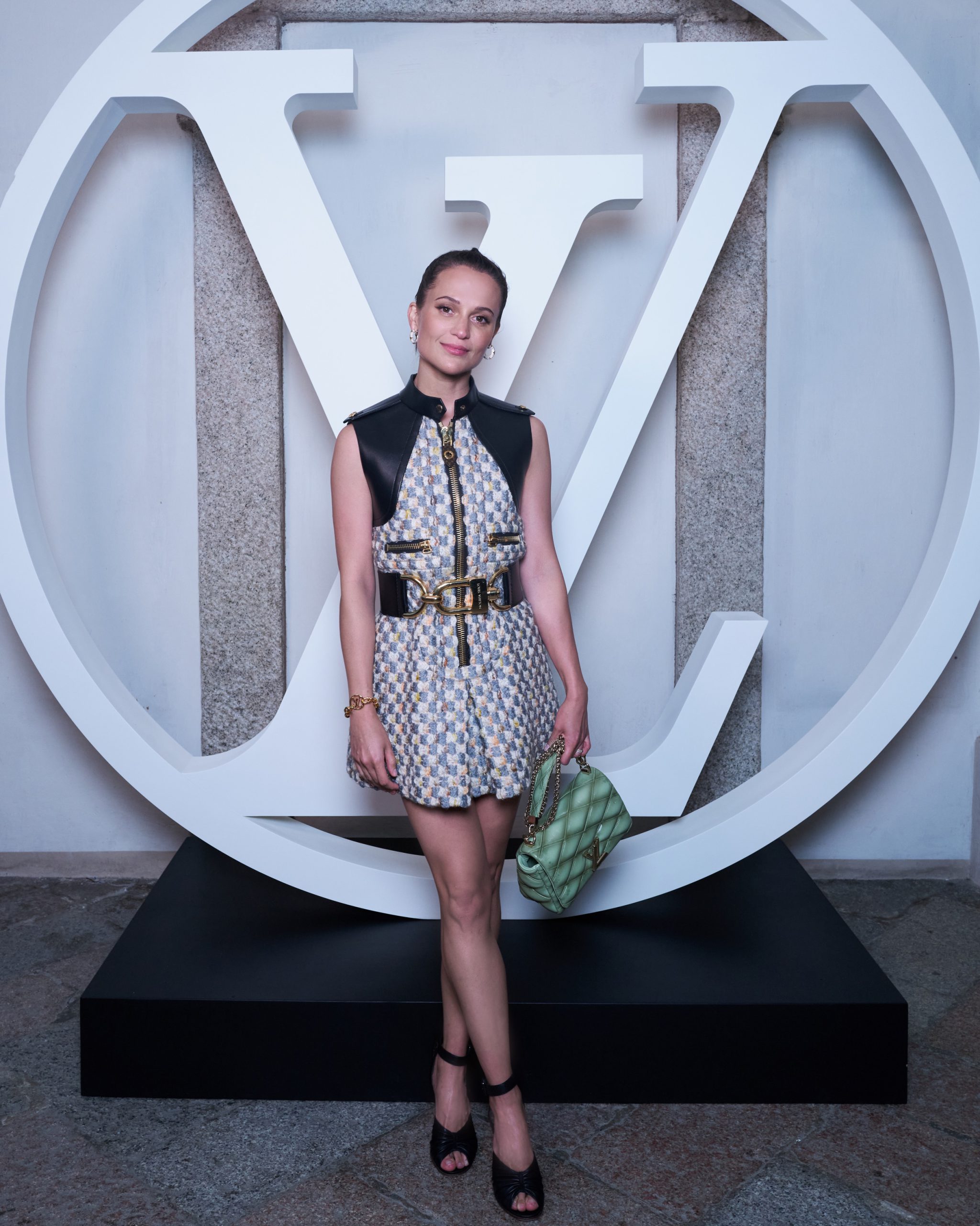 Louis Vuitton Cruise 2024: Nicolas Ghesquière dreams of Atlantis with a  fantastical collection inspired by the sea