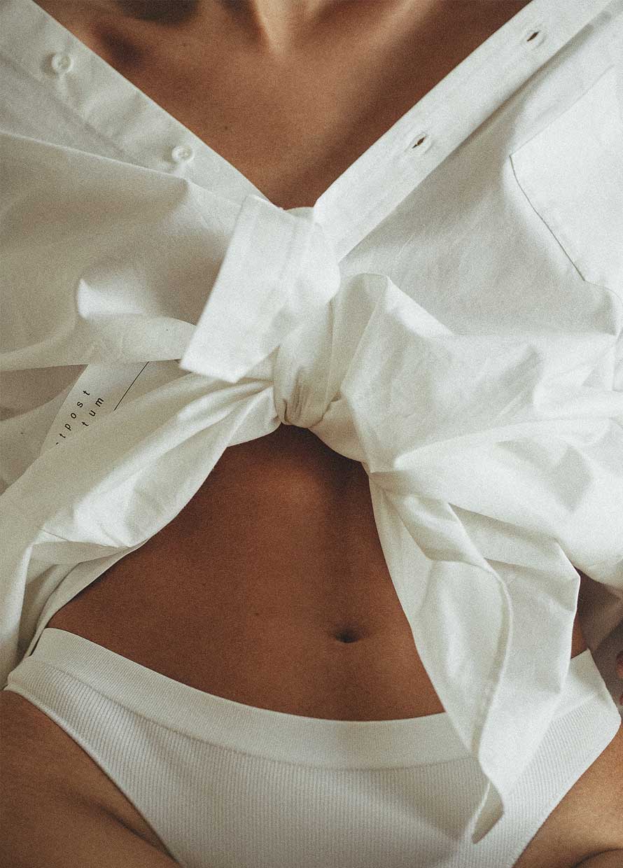 You need to clean your belly button—here’s your guide to the how and why