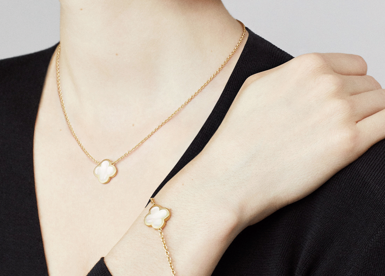 6 Necklaces and pendants that are perfect for everyday wear