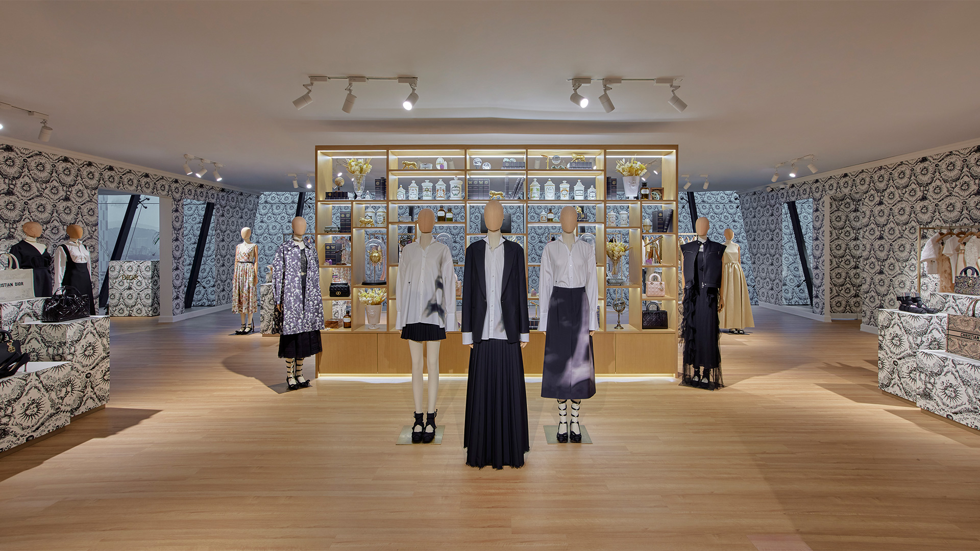 Dior’s Spring/Summer 2024 collection and café take over Colony at The Met