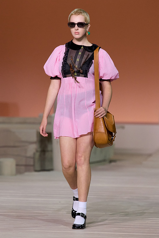 Coach Spring 2023 Collection at New York Fashion Week: Top Shoes, Bags –  Footwear News