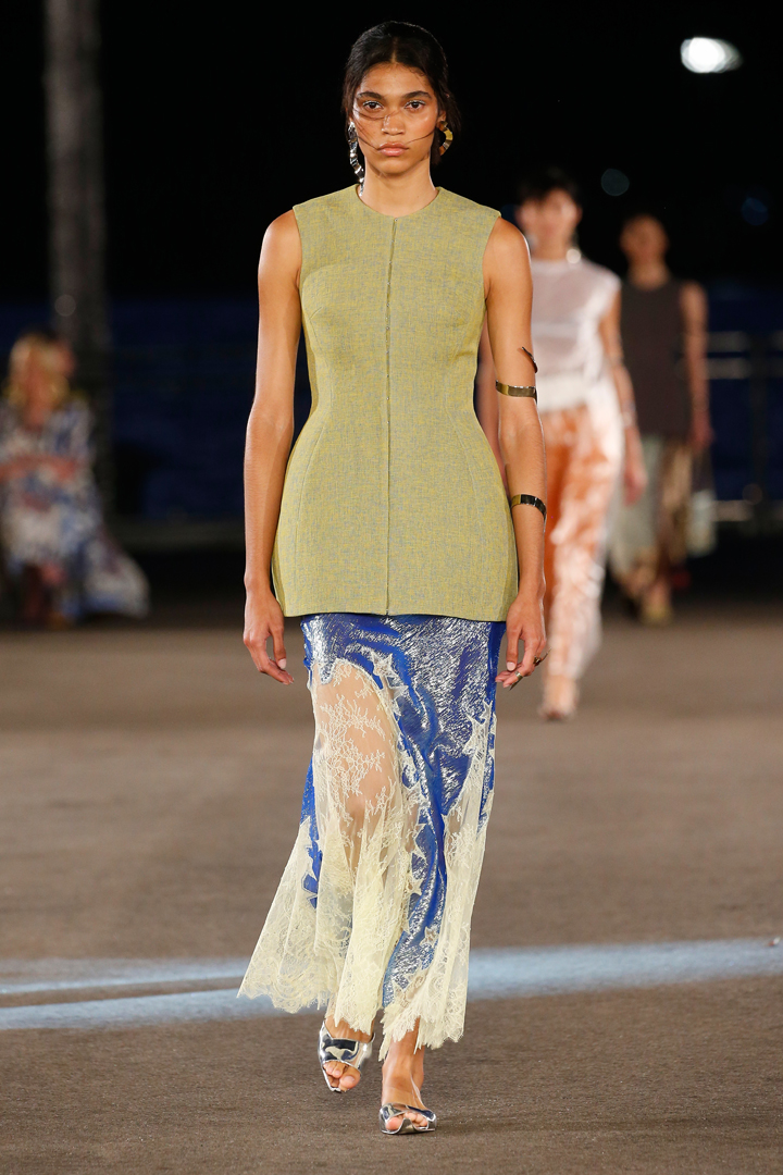 Nyfw Tory Burch Springsummer 2023 Runway Photos Buro 3090