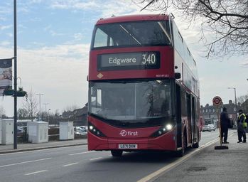 Bus LG71DXM — ADL Enviro 400EV City