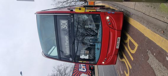 Bus LK65ENH — ADL Enviro 400