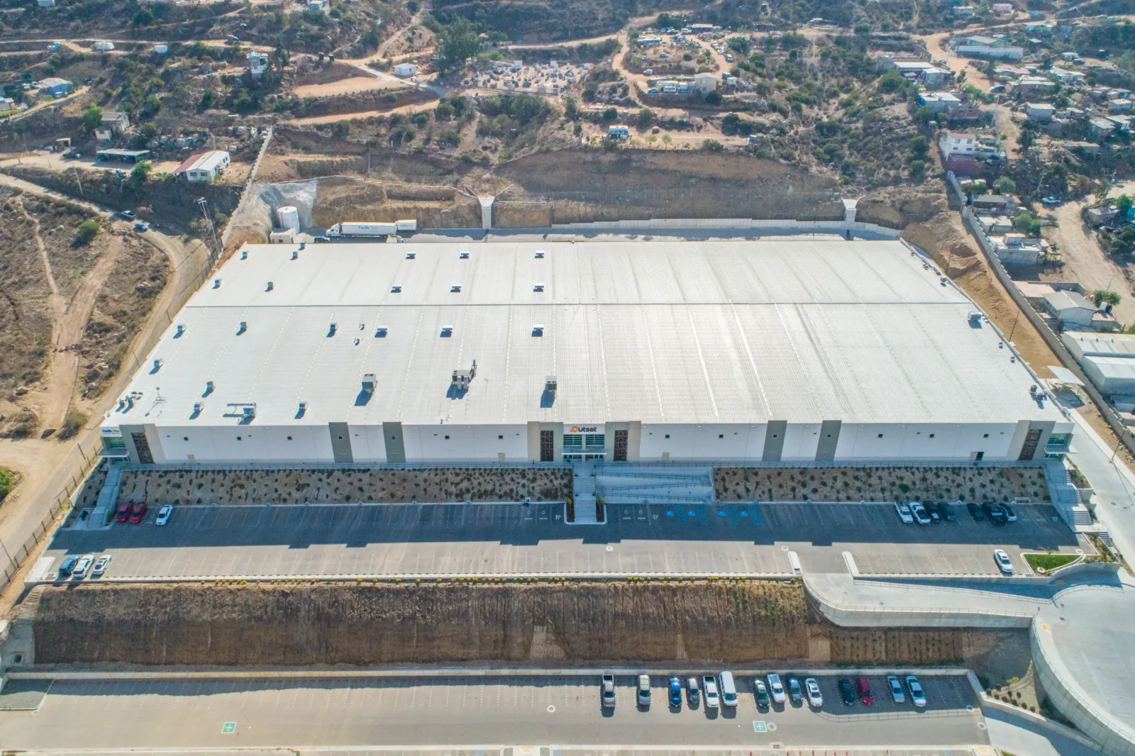 Nave Industrial de 4,500 m²
