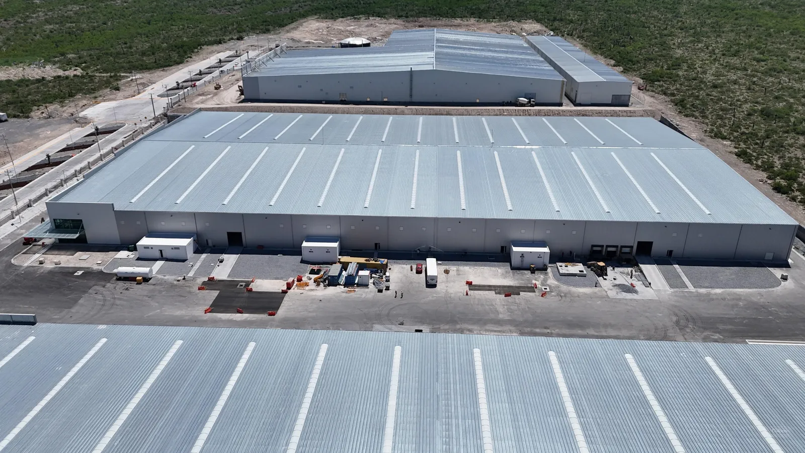 【新莱昂州 · General Zuazua】 Multiparque Norte 园区 8,600 m² 甲级工业厂房 (现房出租) - 墨西哥工业厂房 Gongye Space