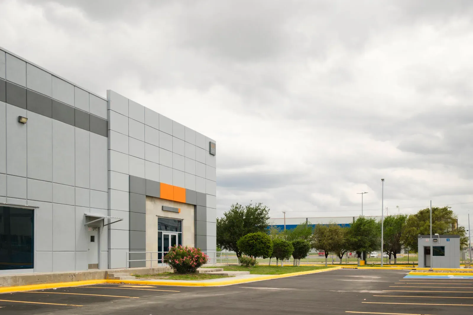 Nave Industrial de 2,895 m²