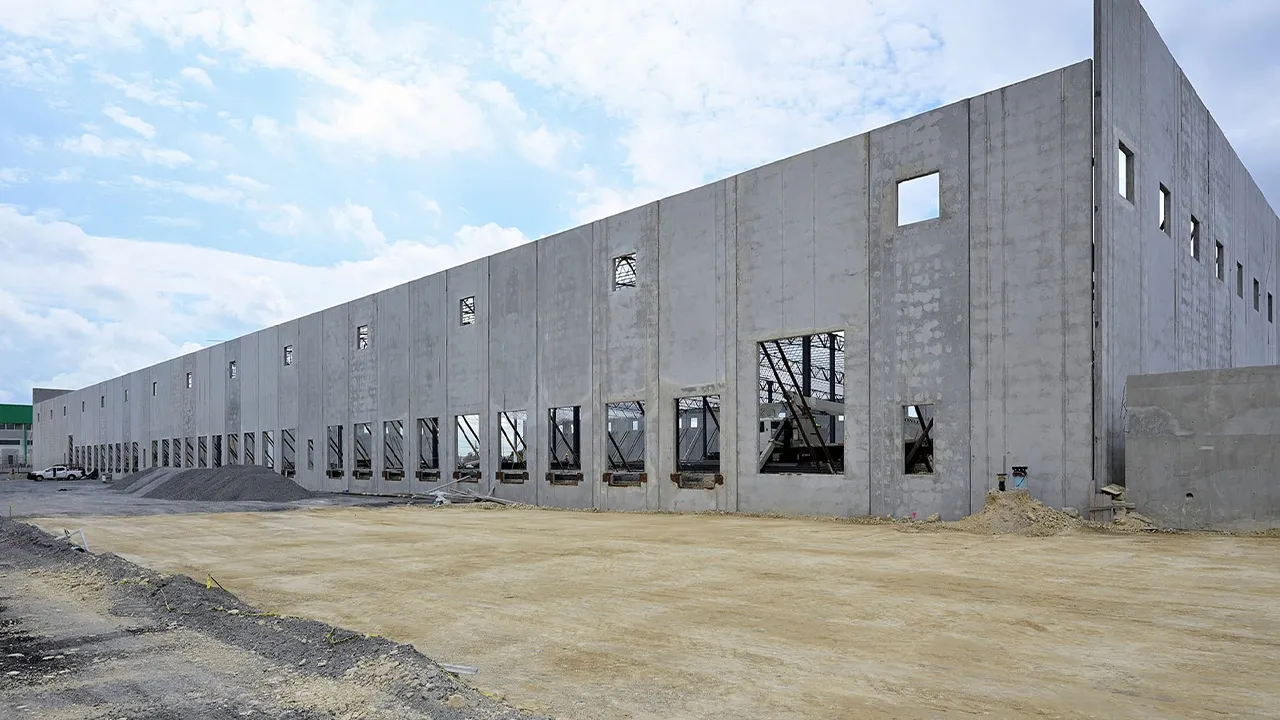 【新莱昂州】  15,740 m² 甲级工业厂房 (现房出租) - 墨西哥工业厂房 Gongye Space