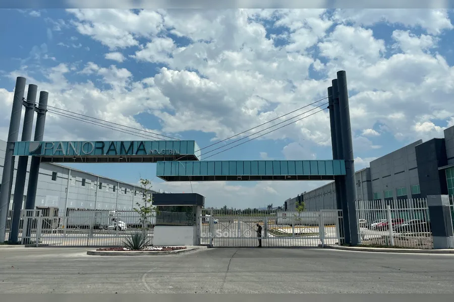 Nave Industrial de 6,557 m² en Renta - Panorama Industrial Nave D