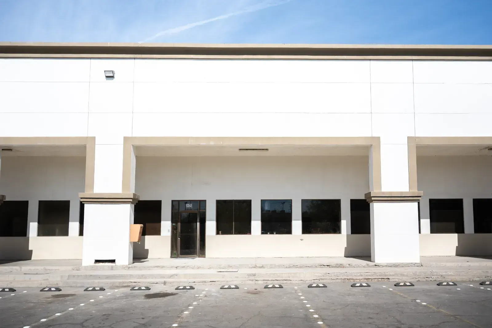 【下加州 · Mexicali】 Las Californias Park 园区 659 m² 甲级工业厂房 (现房出租) - 墨西哥工业厂房 Gongye Space