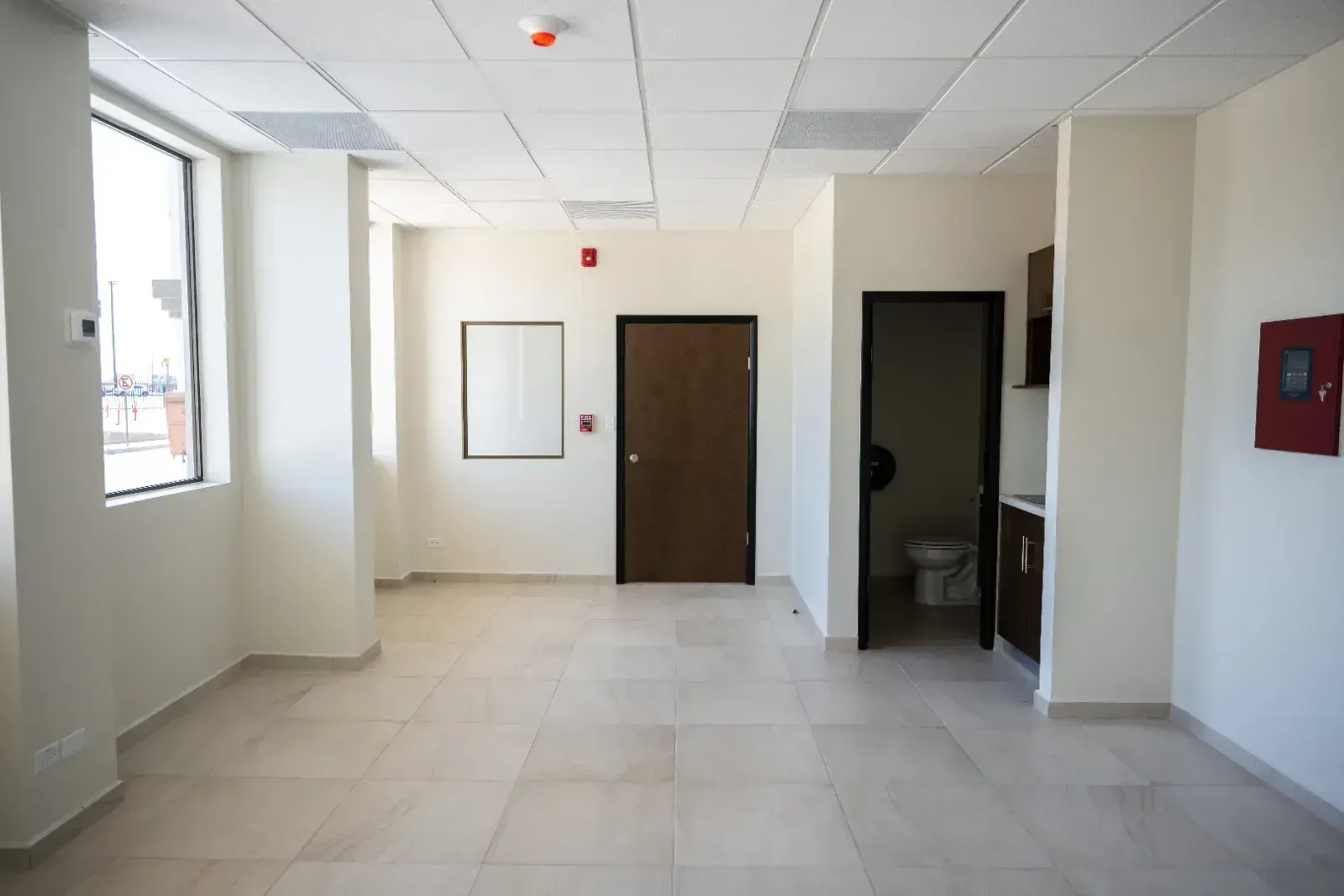 Nave Industrial de 659 m²